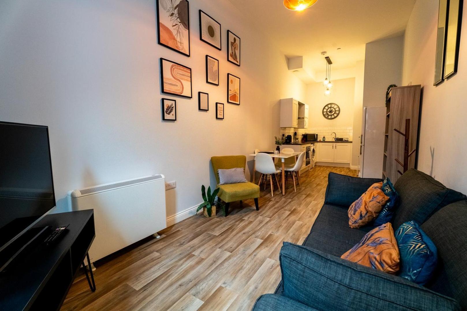 Free Parking | Smart Tv | 4 Guests Διαμέρισμα Σουόνσι Εξωτερικό φωτογραφία